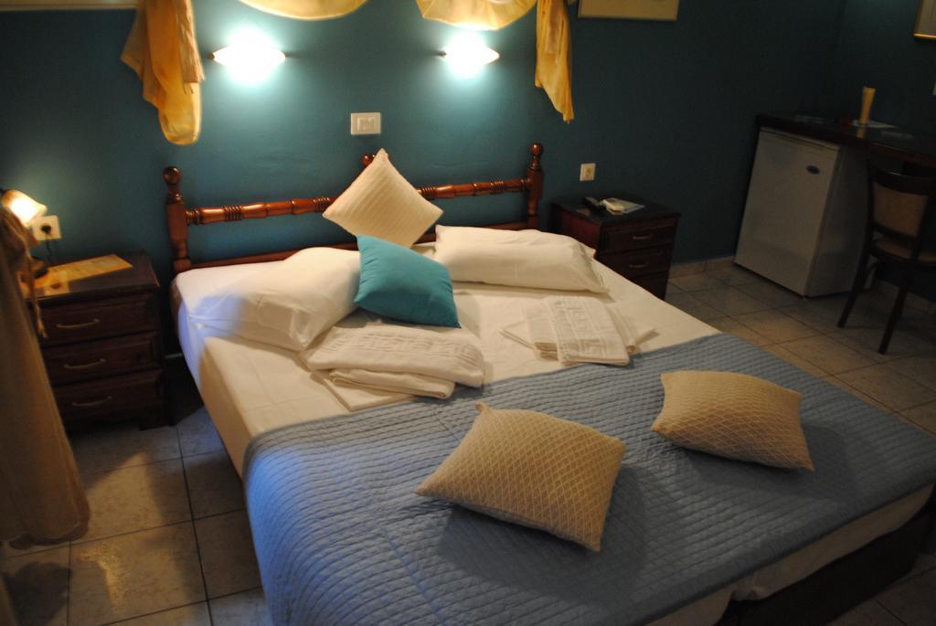 Traditional Idramon Hotel Chania  ภายนอก รูปภาพ