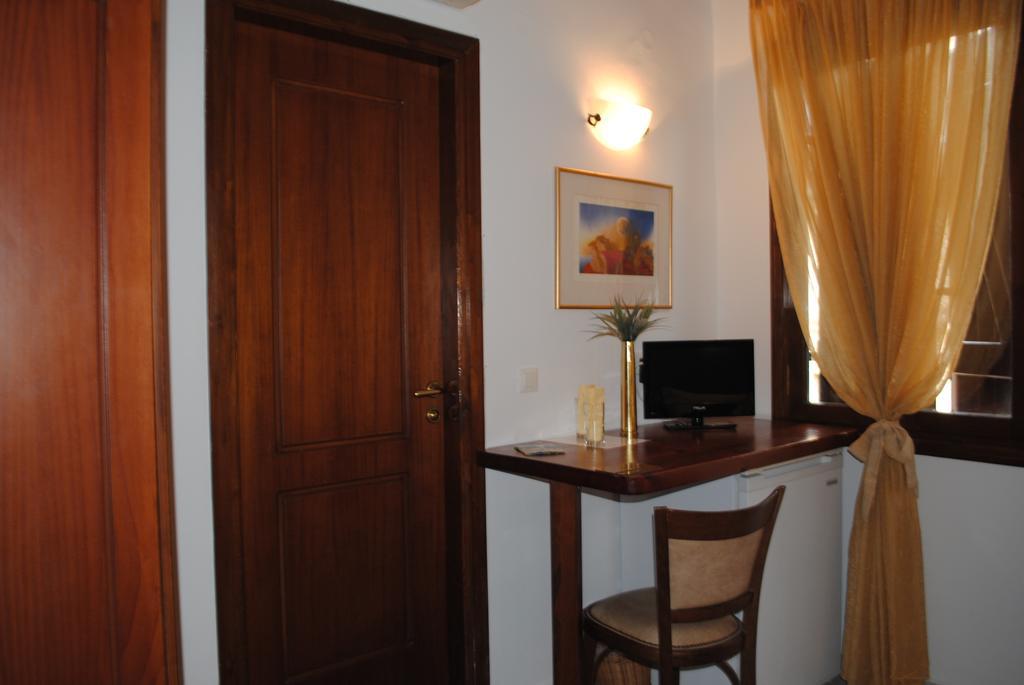 Traditional Idramon Hotel Chania  ภายนอก รูปภาพ